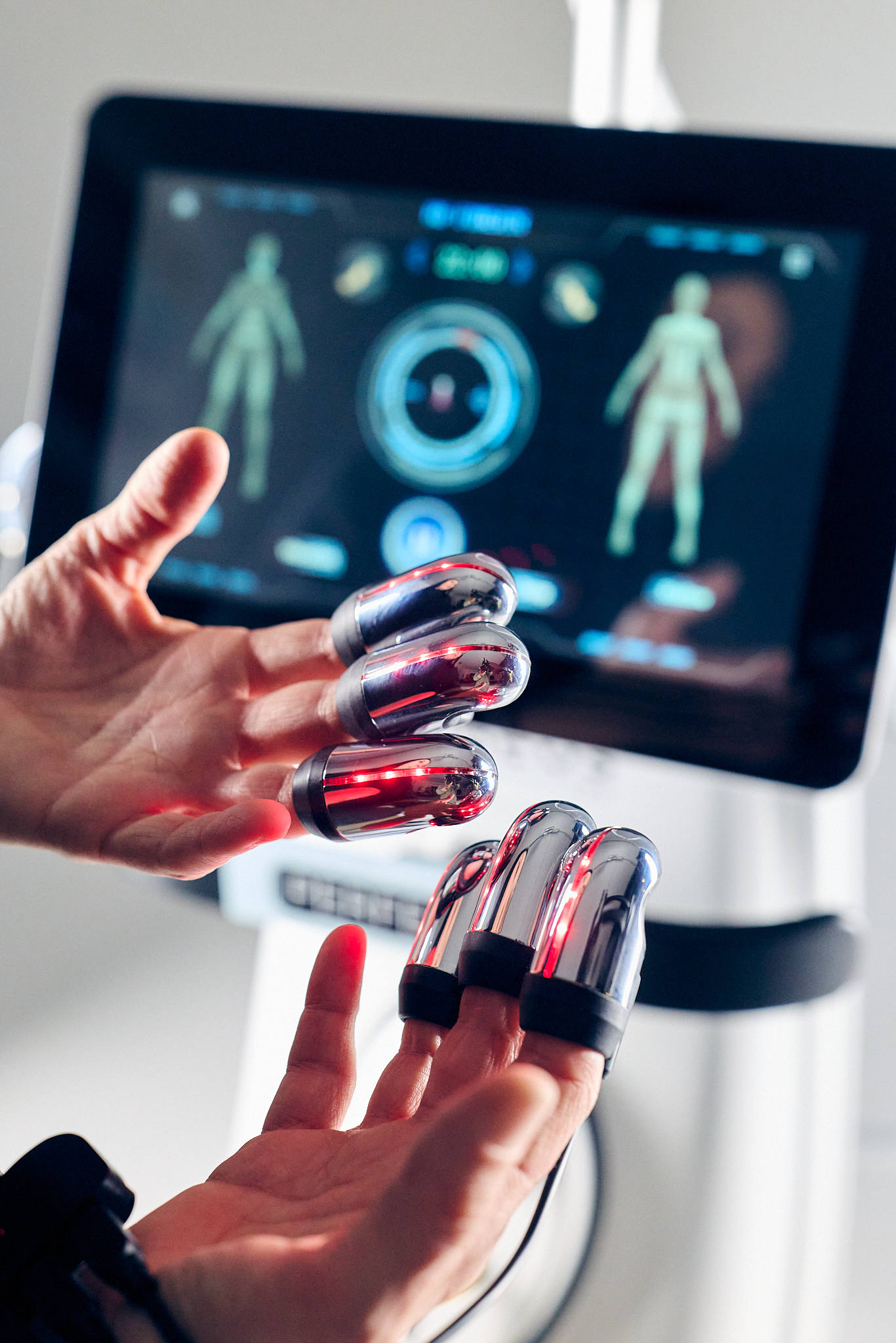 LA SCIENZA DIETRO LA TECNOLOGIA