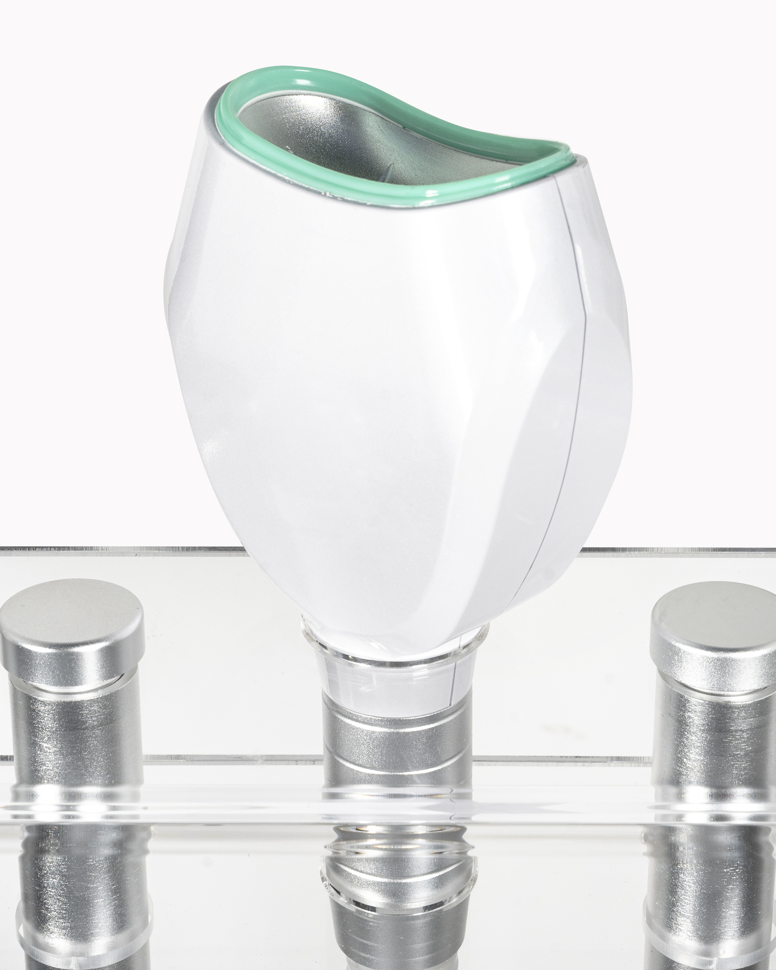 MANIPOLO VISO E CORPO